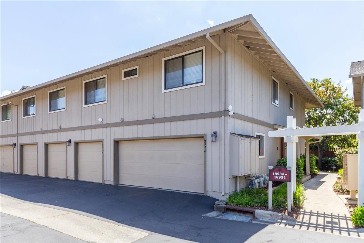 18952 Sara Park Circle Saratoga, CA 95070 - Photo 20 of 21 a front view of a house with garden