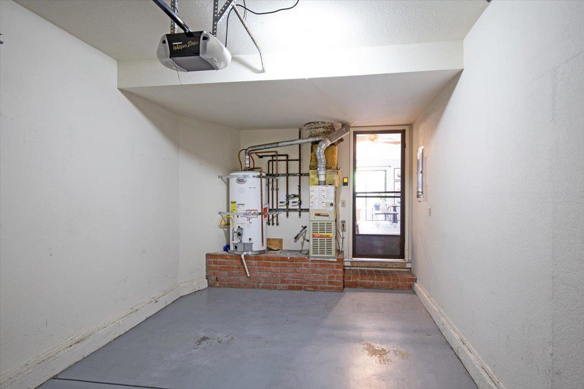 18952 Sara Park Circle Saratoga, CA 95070 - Photo 21 of 21 a view of an empty room and window