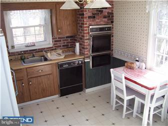 264 Winding Way Road Stratford, NJ 08084 - Photo 6 of 12