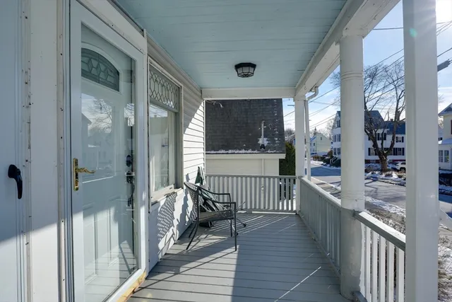 $649,900 | 37 Powow Street, Amesbury, MA 01913