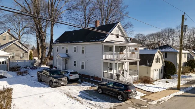 $649,900 | 37 Powow Street, Amesbury, MA 01913