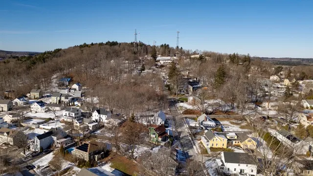 $649,900 | 37 Powow Street, Amesbury, MA 01913