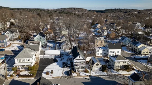 $649,900 | 37 Powow Street, Amesbury, MA 01913