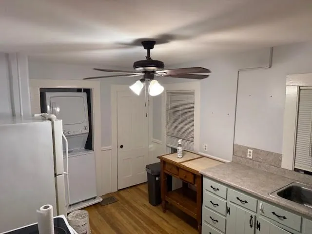 $649,900 | 37 Powow Street, Amesbury, MA 01913