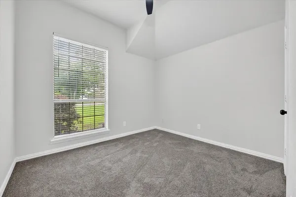 $274,900 | 127 Port O Call Court, Runaway Bay, TX 76426