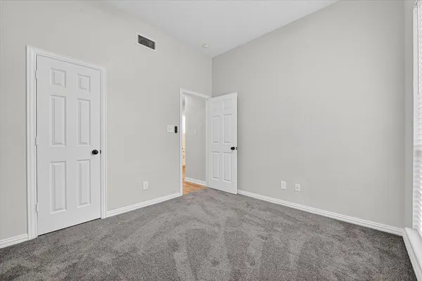 $274,900 | 127 Port O Call Court, Runaway Bay, TX 76426