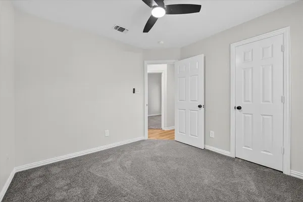 $274,900 | 127 Port O Call Court, Runaway Bay, TX 76426