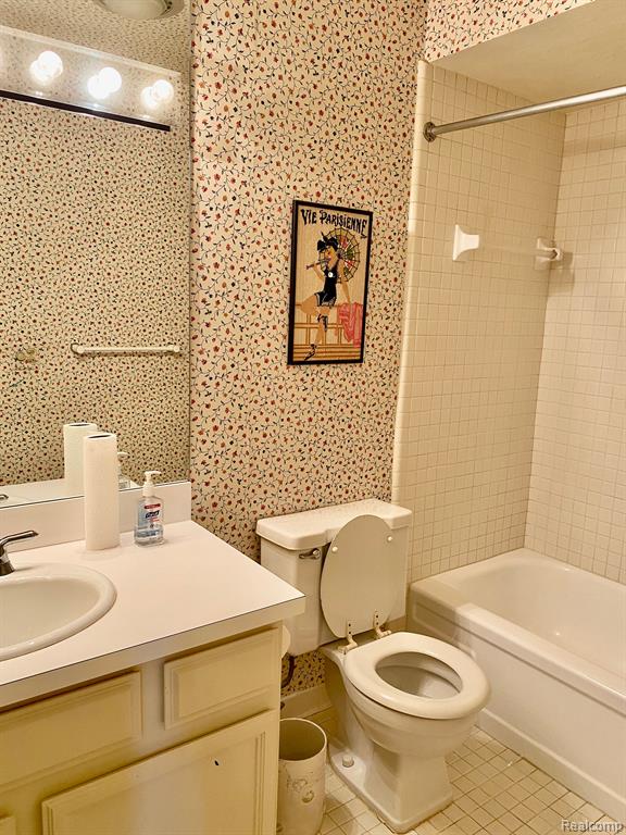 29640 Middlebelt Road, Unit 2601 Farmington Hills, MI 48334 - Photo 14 of 24