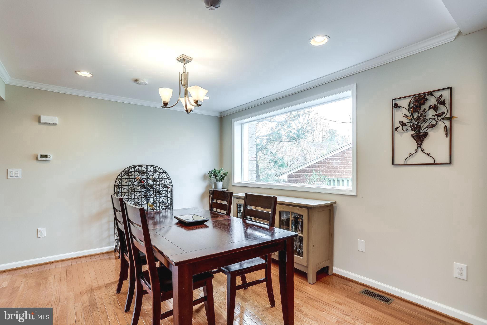 2555 23rd Road North Arlington, VA 22207 - Photo 12 of 43 Dining area w/ large picture window