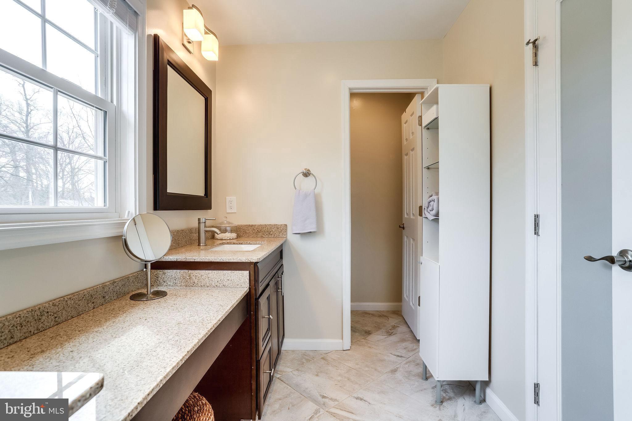 2555 23rd Road North Arlington, VA 22207 - Photo 27 of 43 Master bathroom