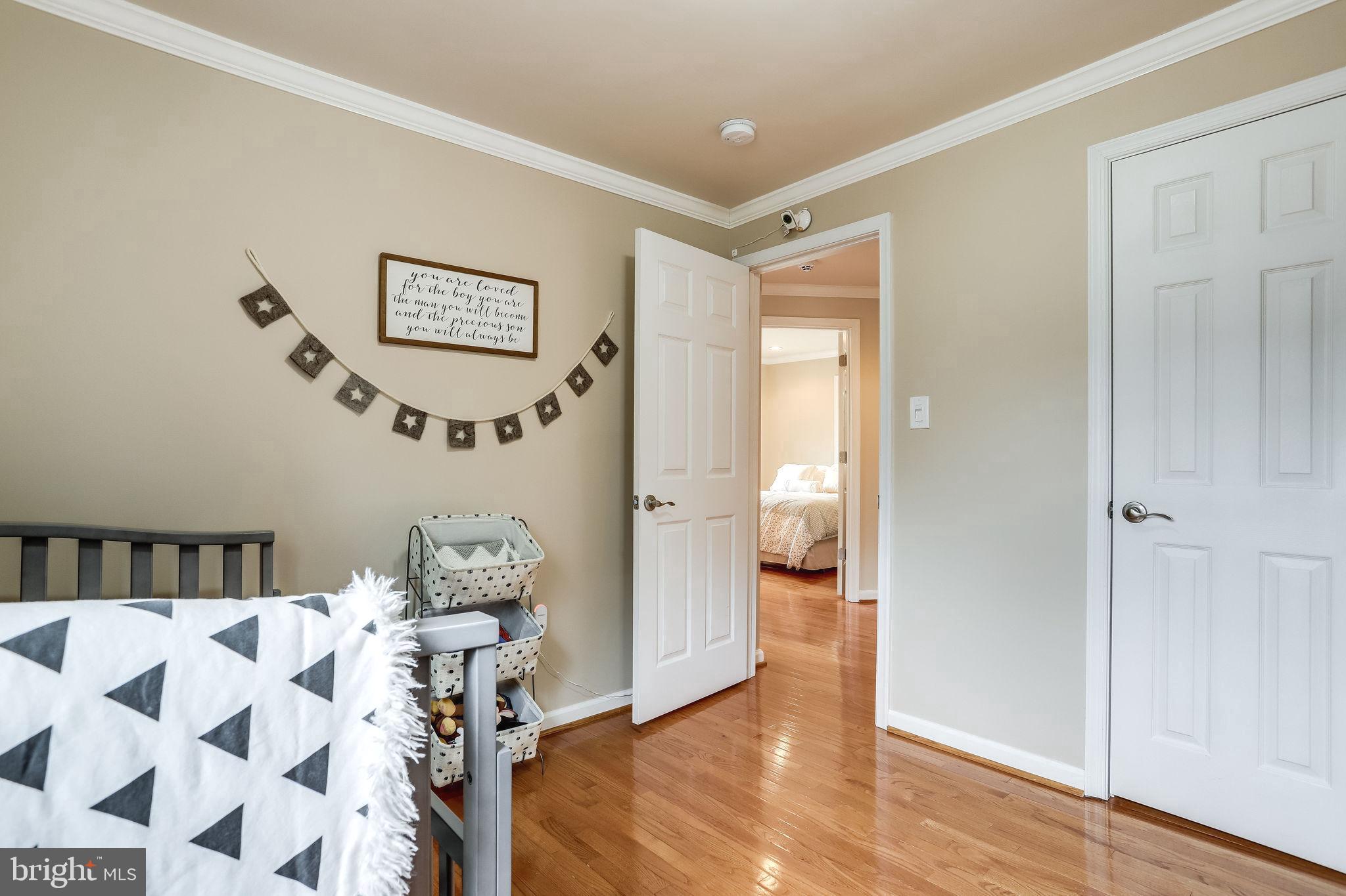 2555 23rd Road North Arlington, VA 22207 - Photo 36 of 43 4th bedroom
