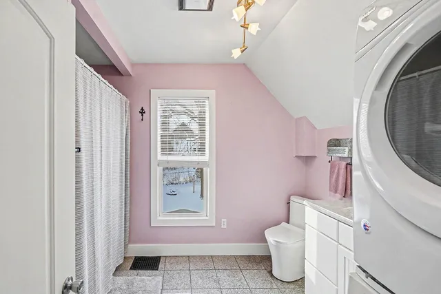 $235,000 | 208 West Sheridan Street, Fremont, MI 49412