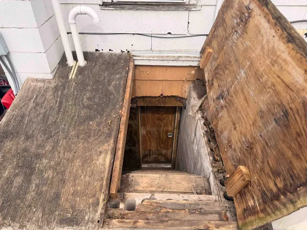 $60,000 | 431 East South Street, Richland Center, WI 53581