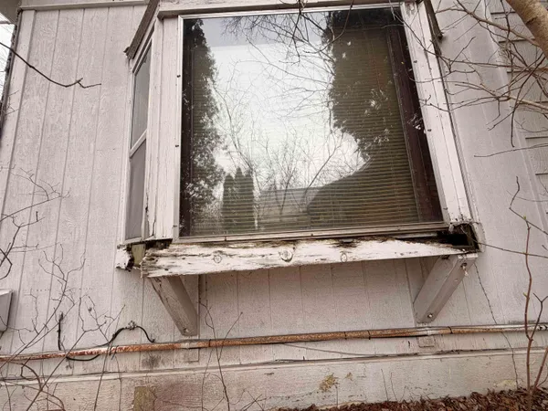 $60,000 | 431 East South Street, Richland Center, WI 53581