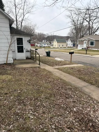 $60,000 | 431 East South Street, Richland Center, WI 53581