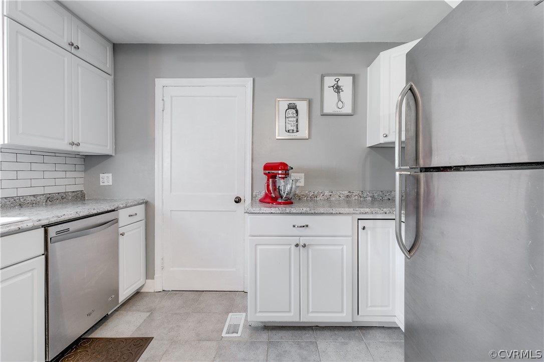 2423 Kenmore Road Henrico, VA 23228 - Photo 17 of 26 Gallery Image 17