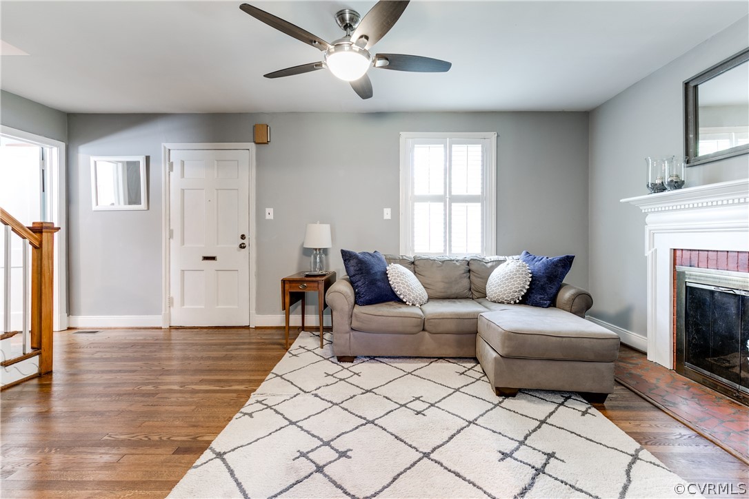 2423 Kenmore Road Henrico, VA 23228 - Photo 3 of 26 Gallery Image 3