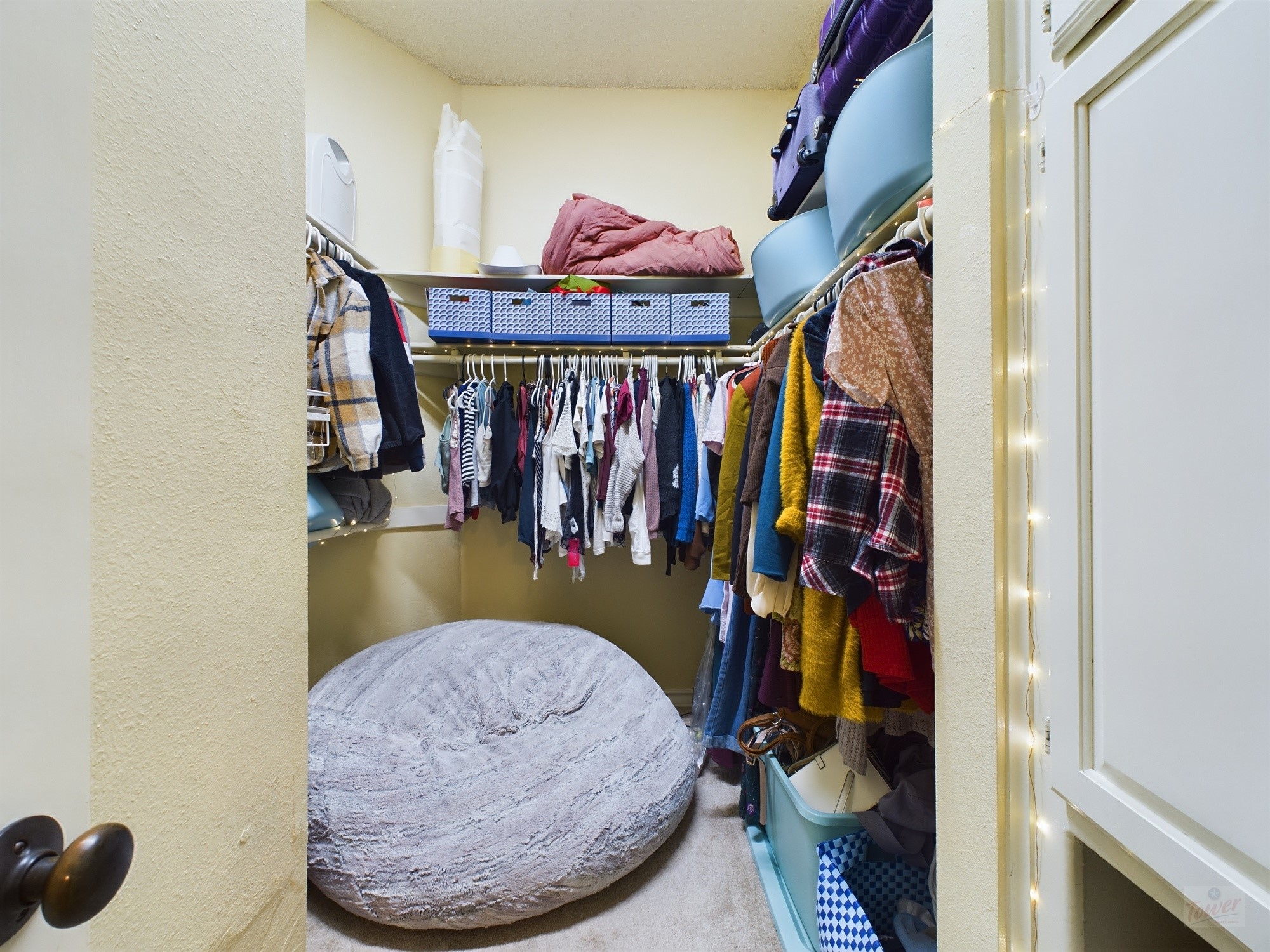 914 West 26th Street, Unit 303 Austin, TX 78705 - Photo 22 of 30 a view of entryway