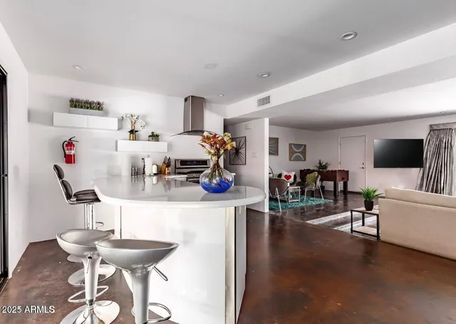 $15,995 | 5002 North 38th Place, Phoenix, AZ 85018