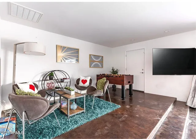 $15,995 | 5002 North 38th Place, Phoenix, AZ 85018