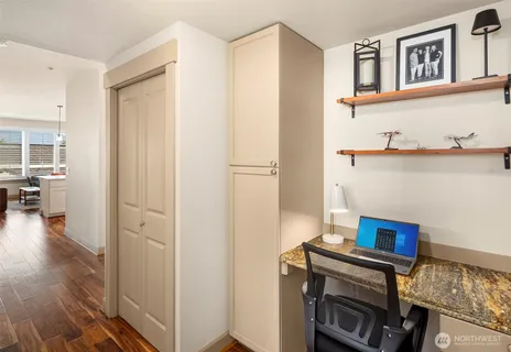 $735,000 | 1840 25th Avenue Northeast, Unit 202, Issaquah, WA 98029