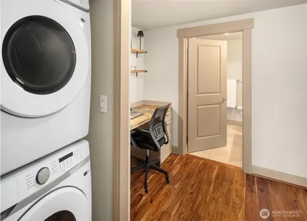 $735,000 | 1840 25th Avenue Northeast, Unit 202, Issaquah, WA 98029