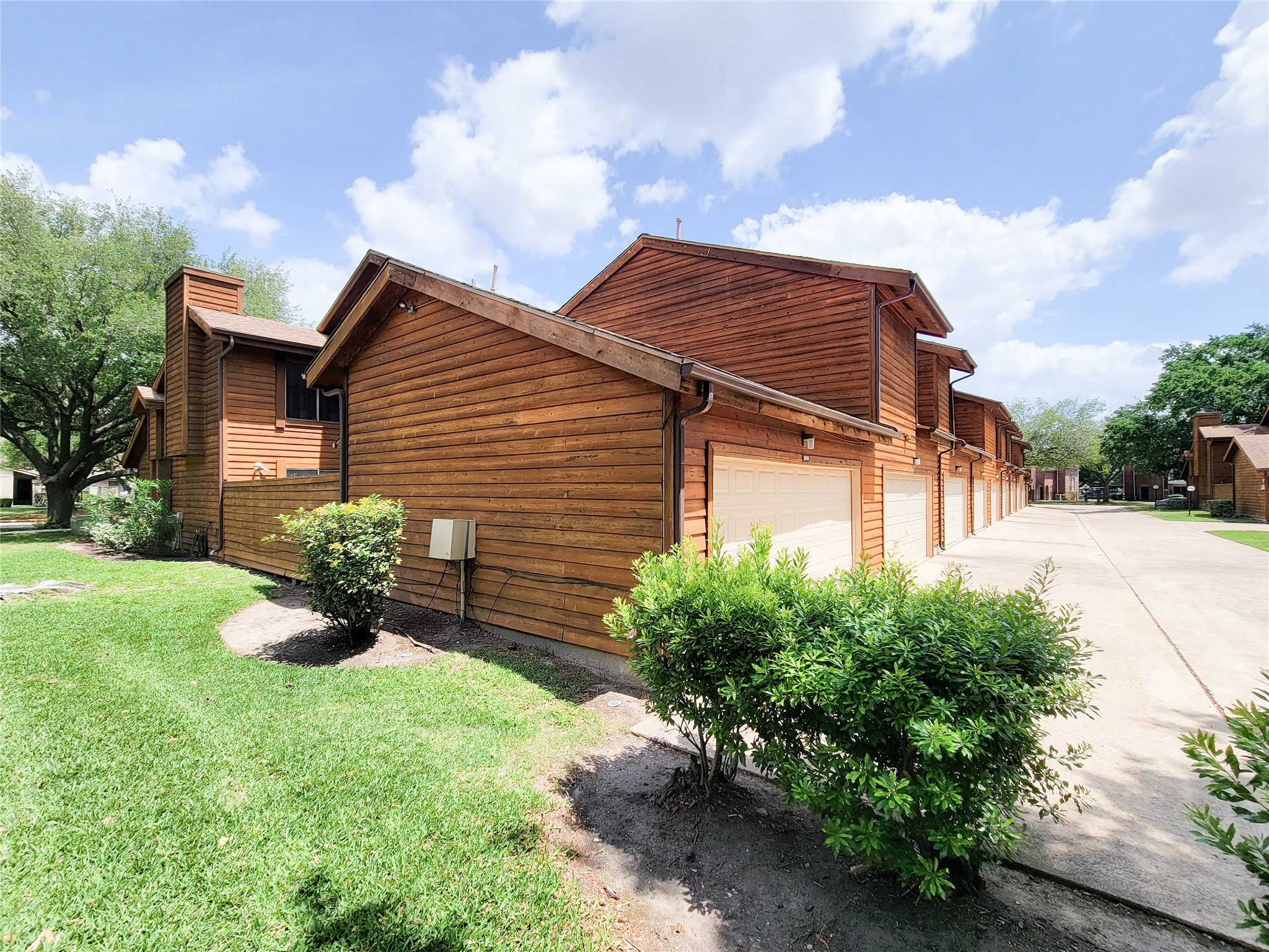 3020 Windchase Boulevard Houston, TX 77082 - Photo 35 of 39
