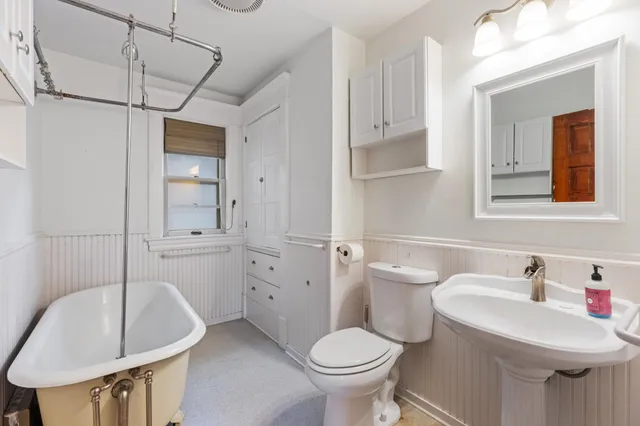 $290,000 | 162 Bates Avenue, St. Paul, MN 55106