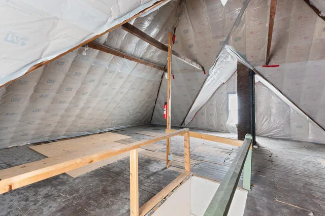 $290,000 | 162 Bates Avenue, St. Paul, MN 55106