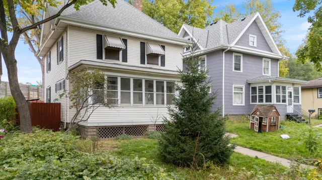 $290,000 | 162 Bates Avenue, St. Paul, MN 55106