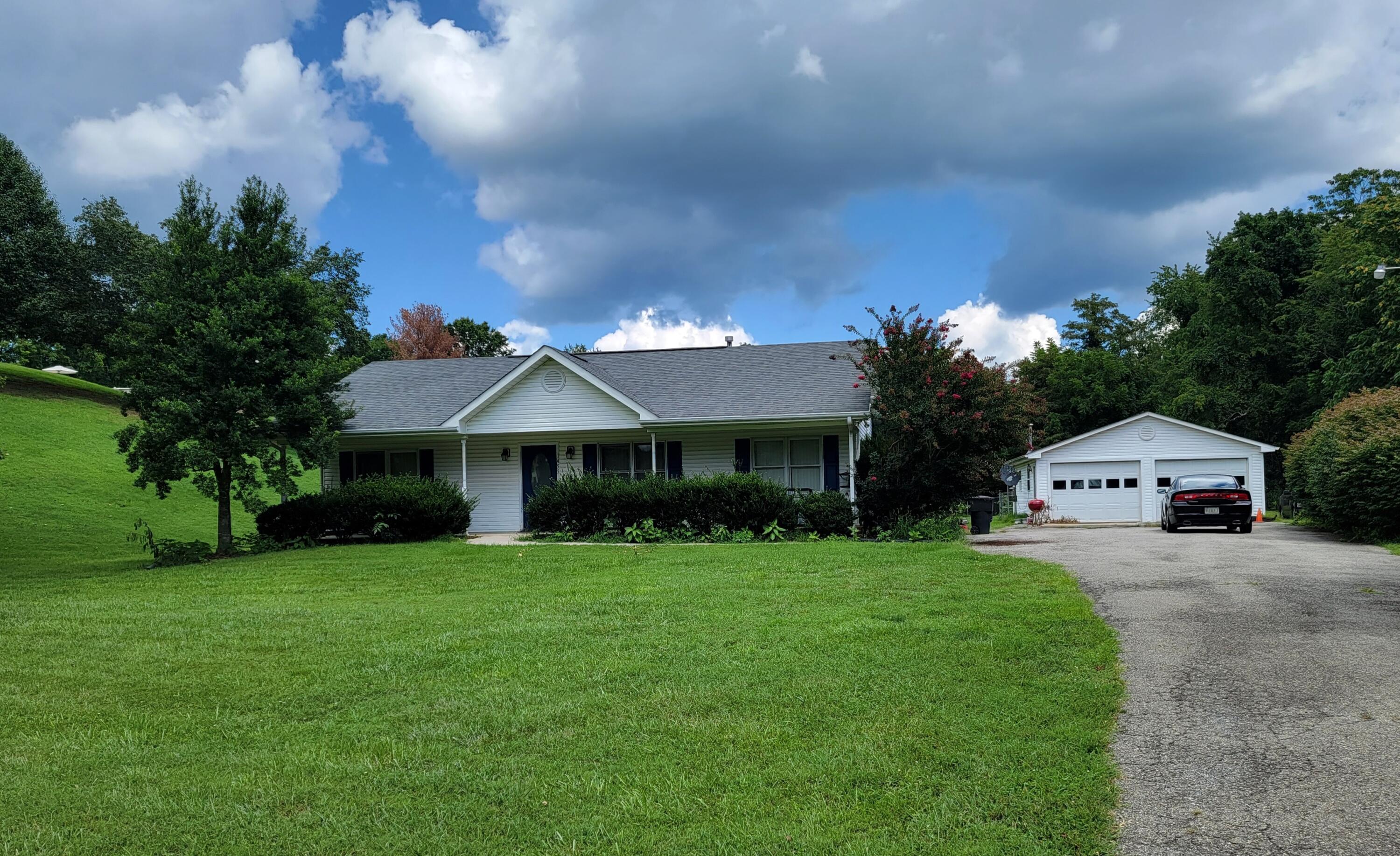 1455 West Ruritan Road Roanoke, VA 24012 - Photo 1 of 2 Welcome