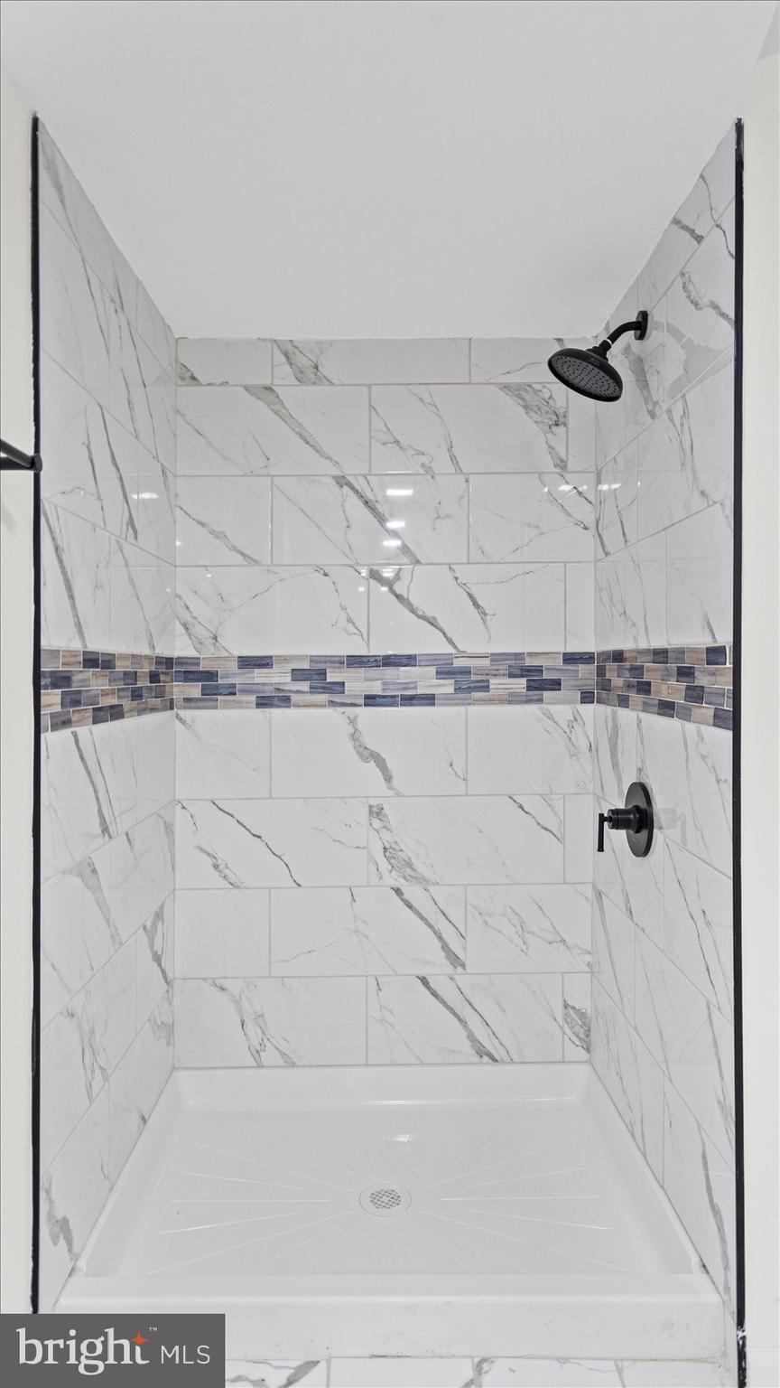 3901 Tiverton Road Randallstown, MD 21133 - Photo 20 of 38