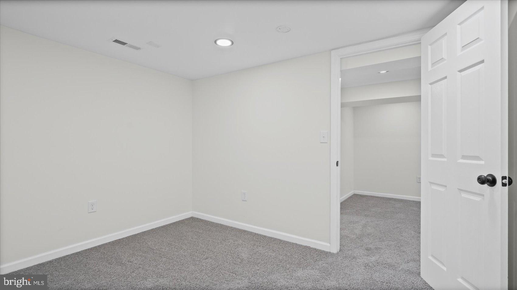 3901 Tiverton Road Randallstown, MD 21133 - Photo 22 of 38