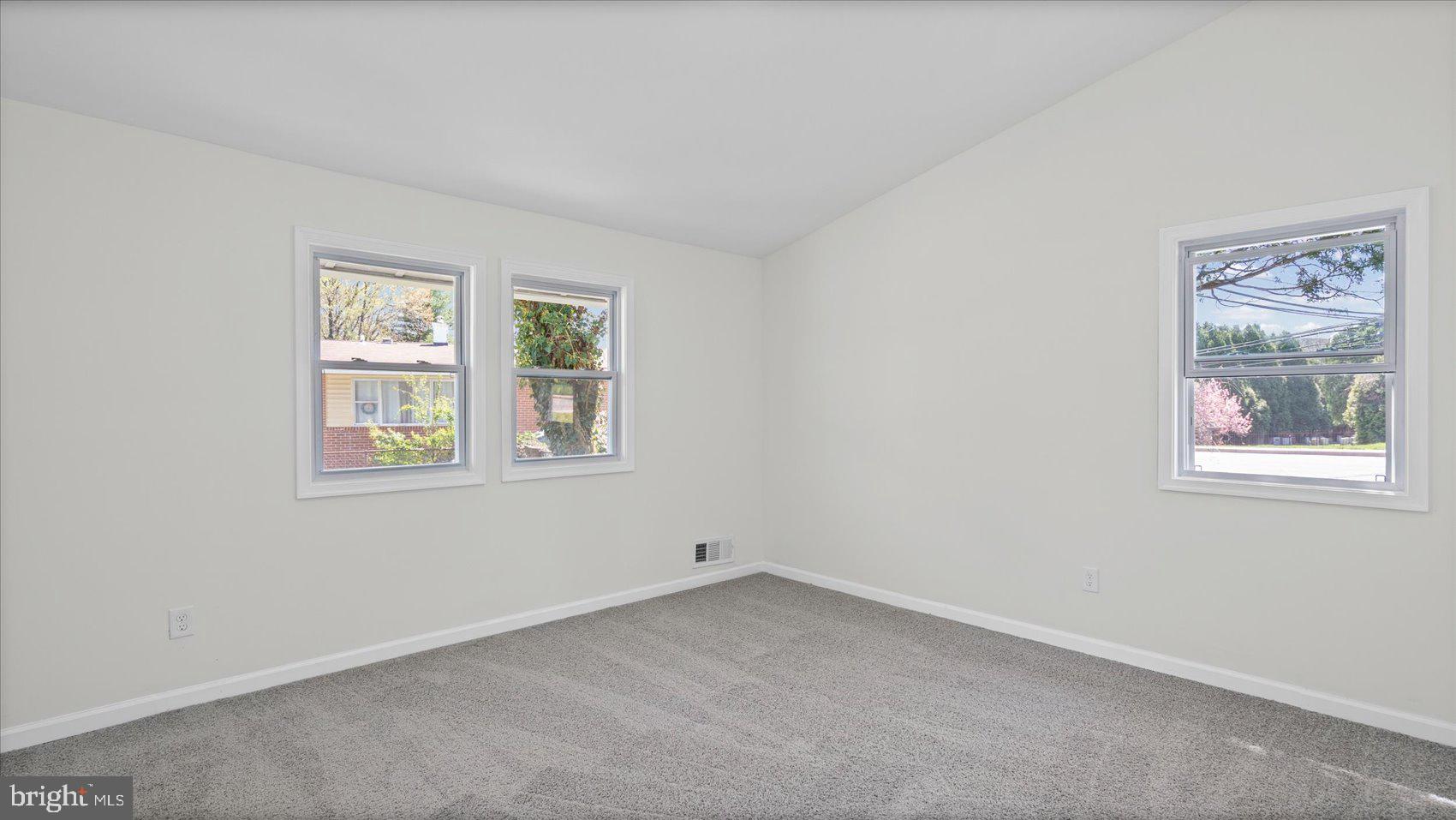 3901 Tiverton Road Randallstown, MD 21133 - Photo 23 of 38