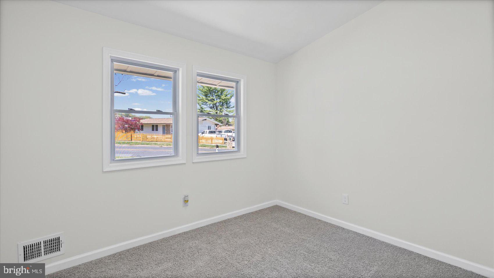 3901 Tiverton Road Randallstown, MD 21133 - Photo 24 of 38