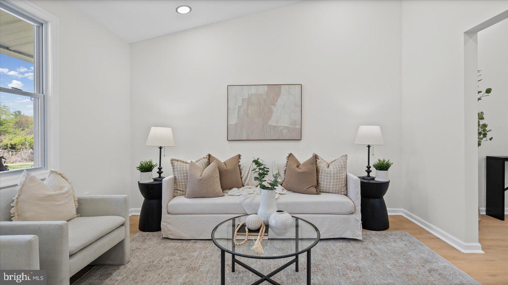 3901 Tiverton Road Randallstown, MD 21133 - Photo 5 of 38