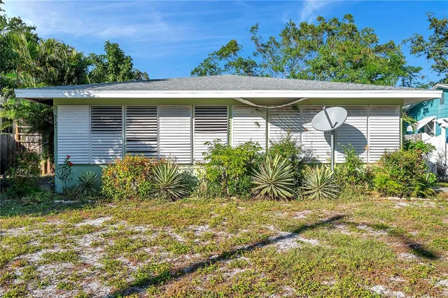 $1,049,900 | 5115 28th Avenue South, Gulfport, FL 33707