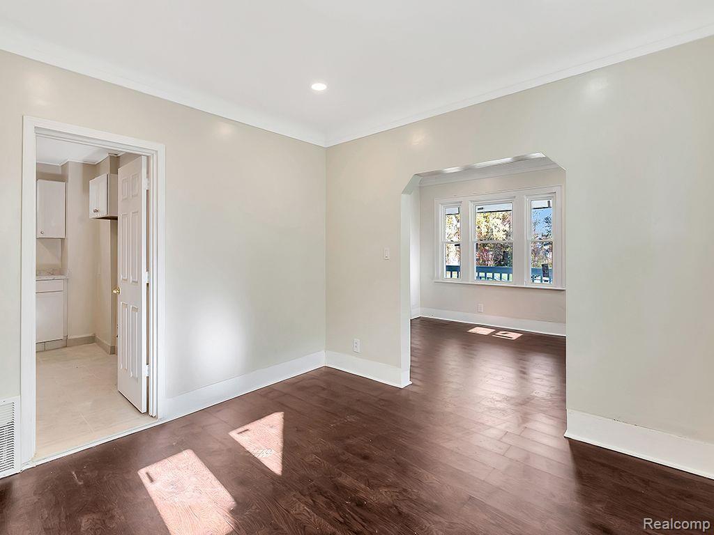 6337 Rutherford Street Detroit, MI 48228 - Photo 12 of 23 Gallery Image 12