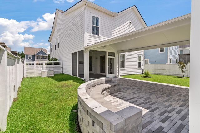 $540,000 | 645 Blueway Avenue, Summerville, SC 29486