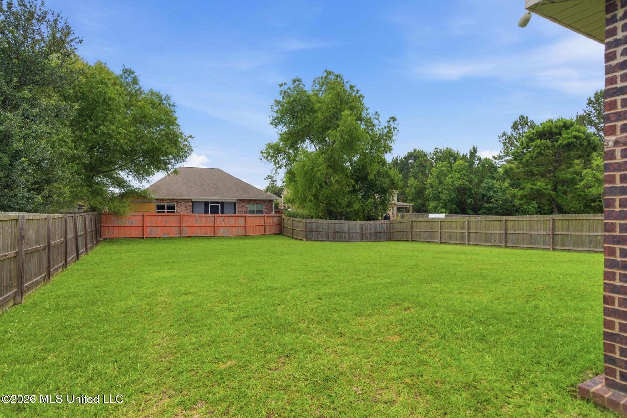 14392 North Swan Road Gulfport, MS 39503 - Photo 24 of 25 Room to play!