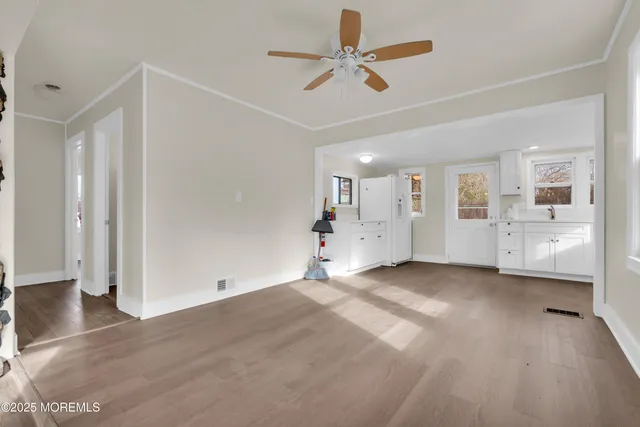 $3,200 | 2061 Lakewood Road, Toms River, NJ 08755