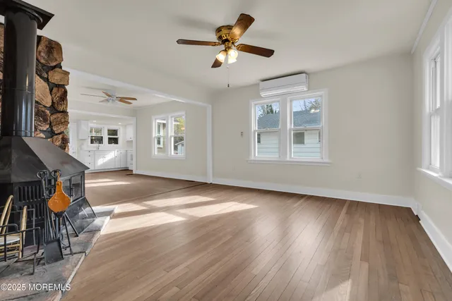 $3,200 | 2061 Lakewood Road, Toms River, NJ 08755