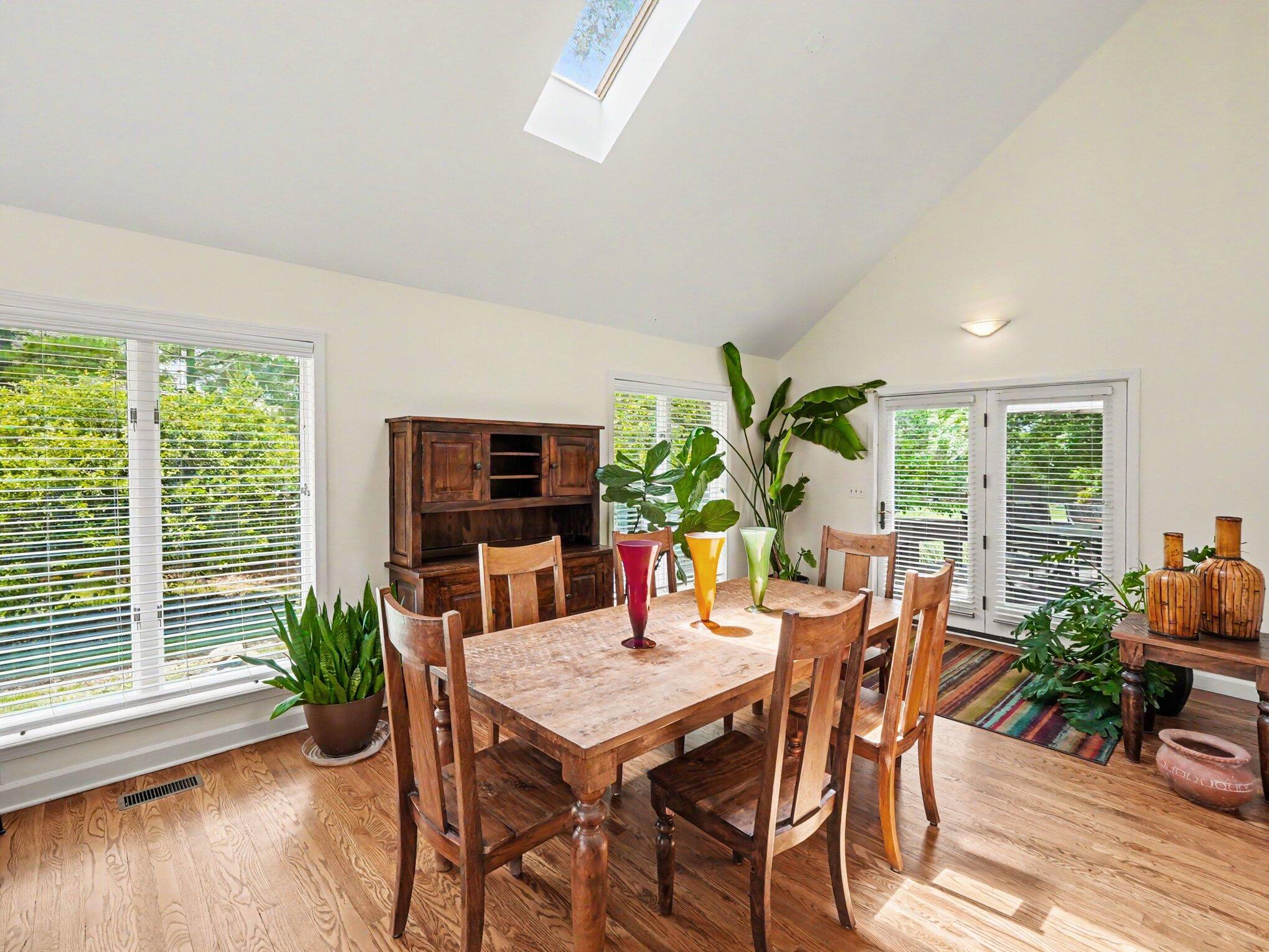 8698 Warner Road Saline, MI 48176 - Photo 6 of 80 Dining Area 2