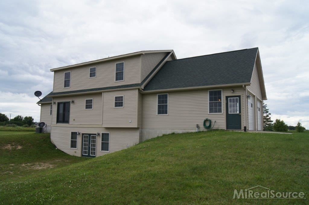 2352 Bullock Road Lapeer, MI 48446 - Photo 26 of 31