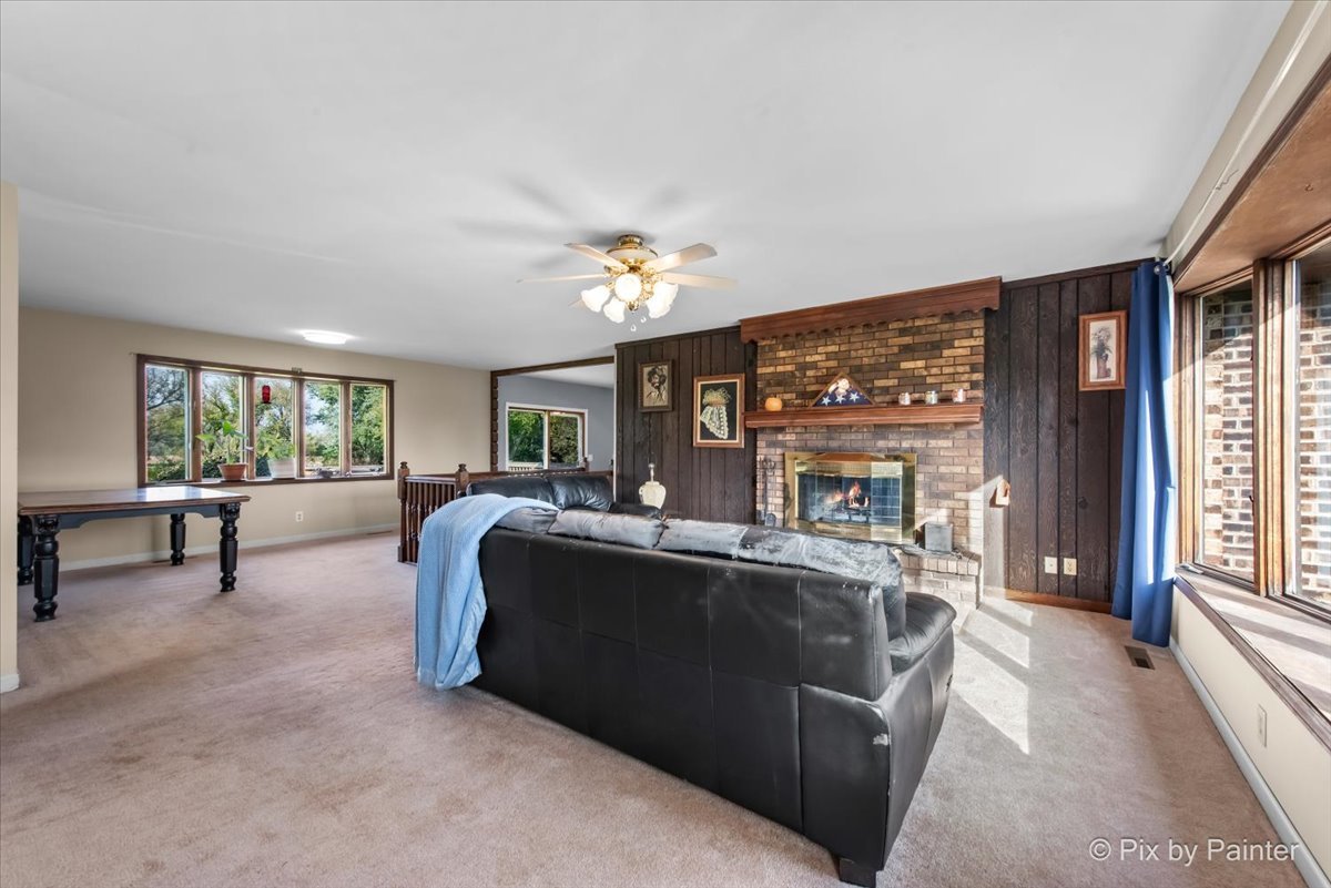 20876 Ridgeview Drive Marengo, IL 60152 - Photo 5 of 42 Gallery Image 5