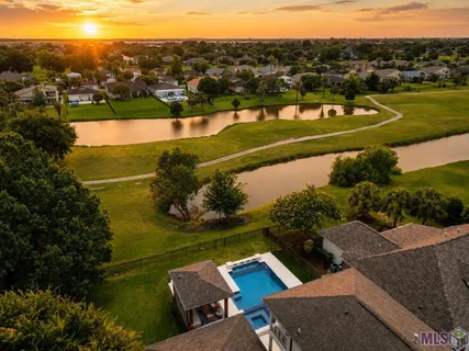 $740,000 | 6216 Breeze Point Drive, Gonzales, LA 70737