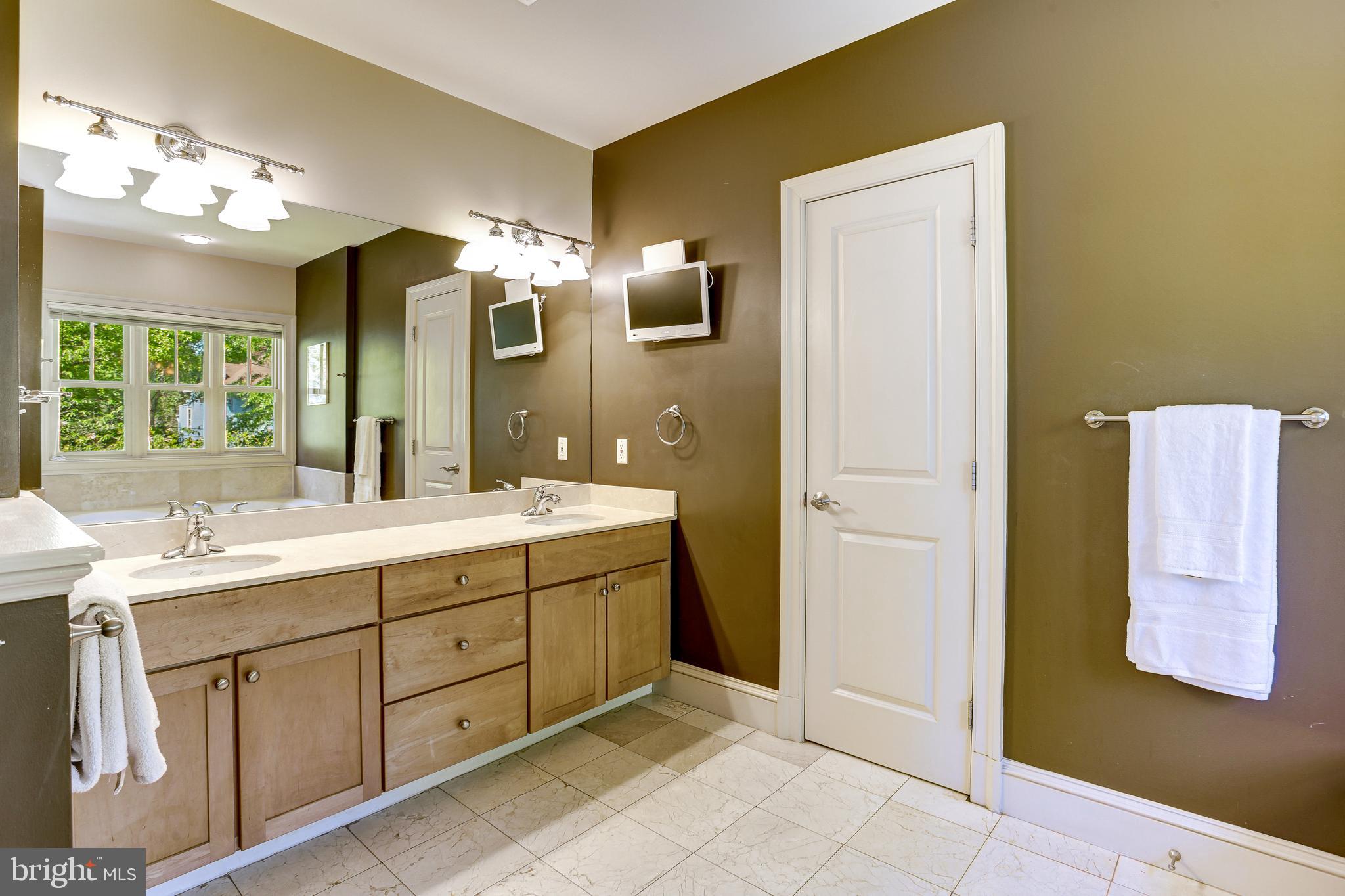 4200 Military Road Northwest Washington, DC 20015 - Photo 29 of 56 Ensuite master bath