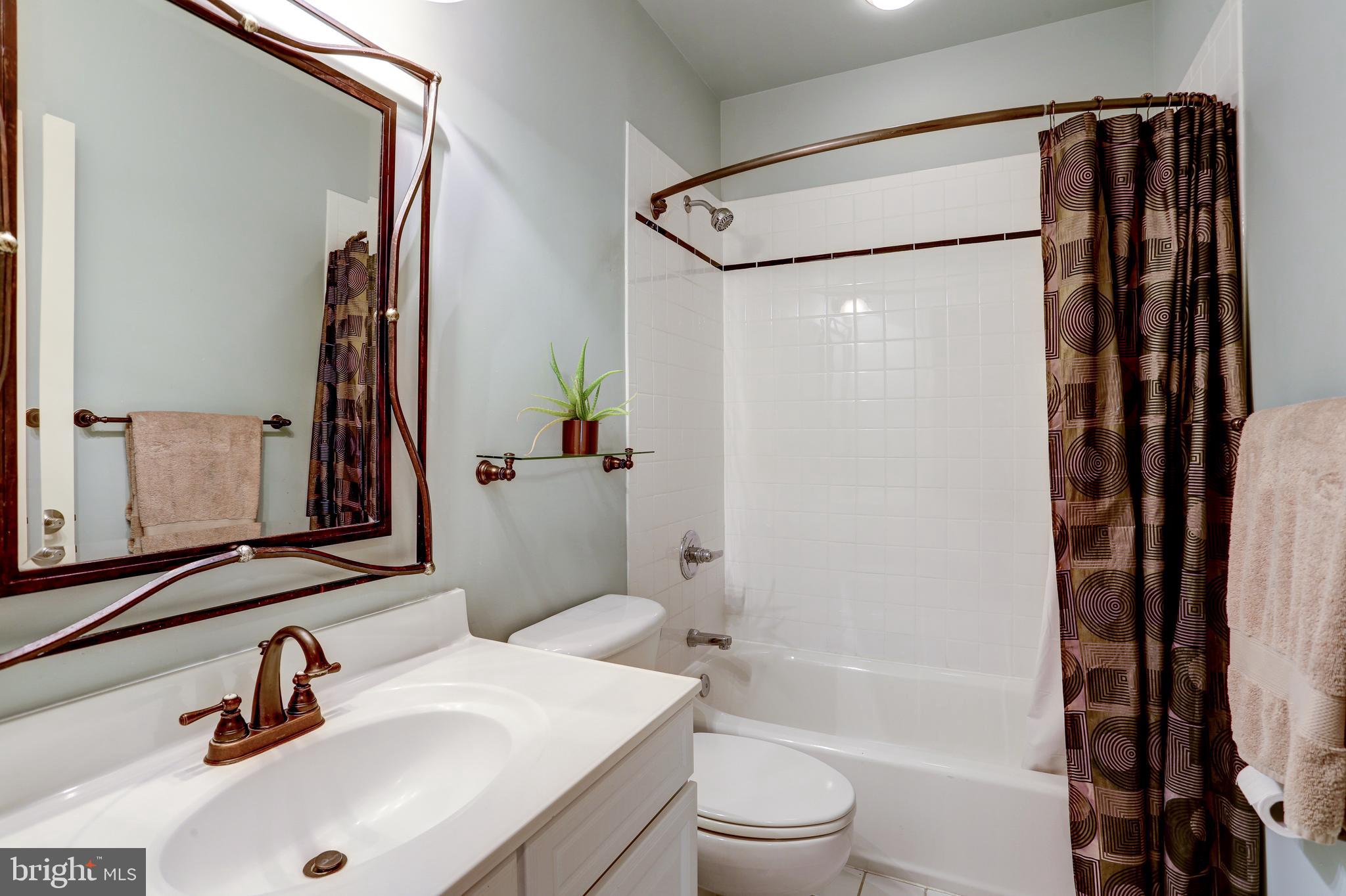4200 Military Road Northwest Washington, DC 20015 - Photo 33 of 56 Second floor hall bath