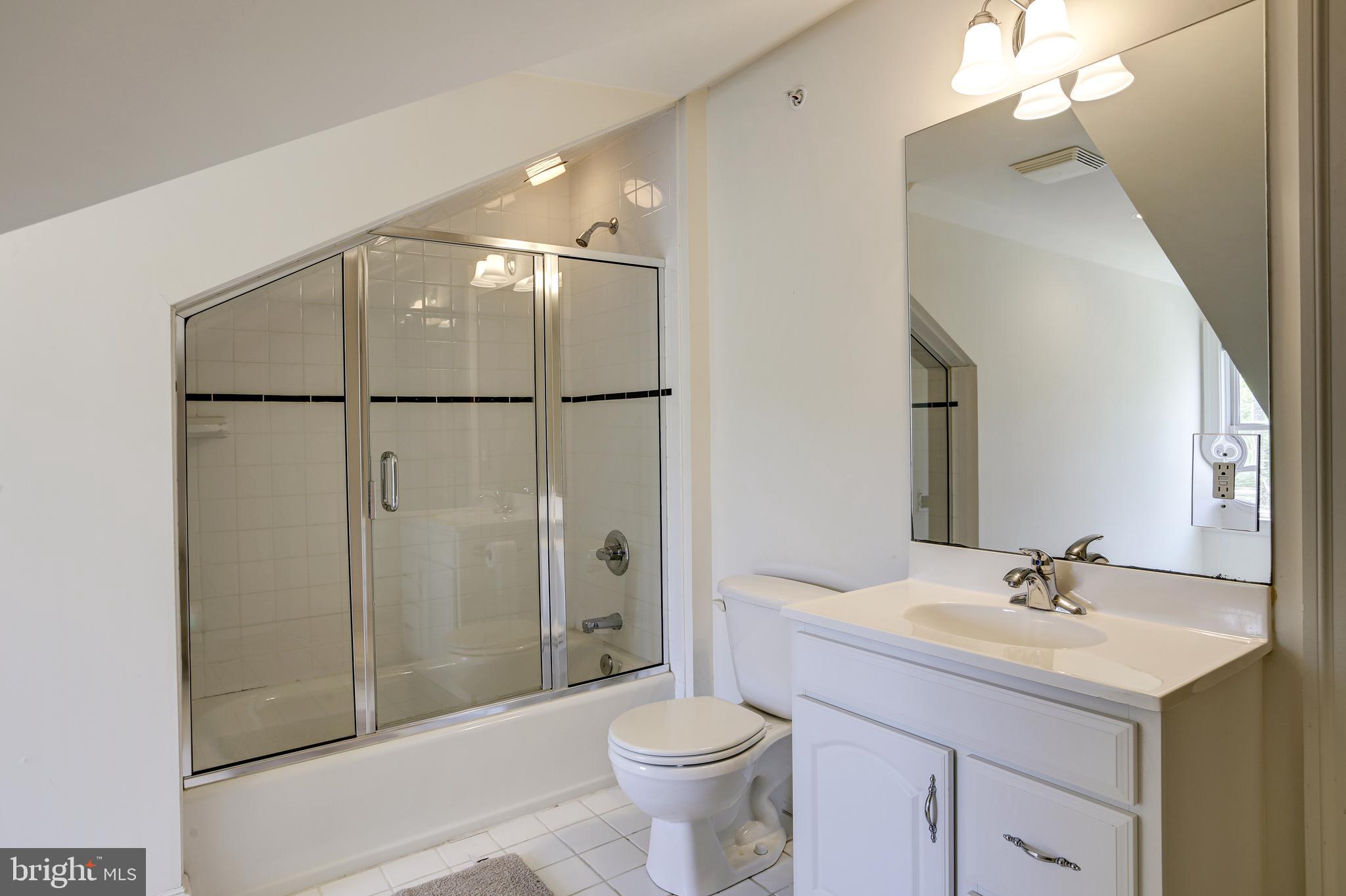 4200 Military Road Northwest Washington, DC 20015 - Photo 41 of 56 Third floor full bath