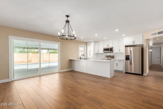 $3,600 | 1102 East Alameda Drive, Tempe, AZ 85282